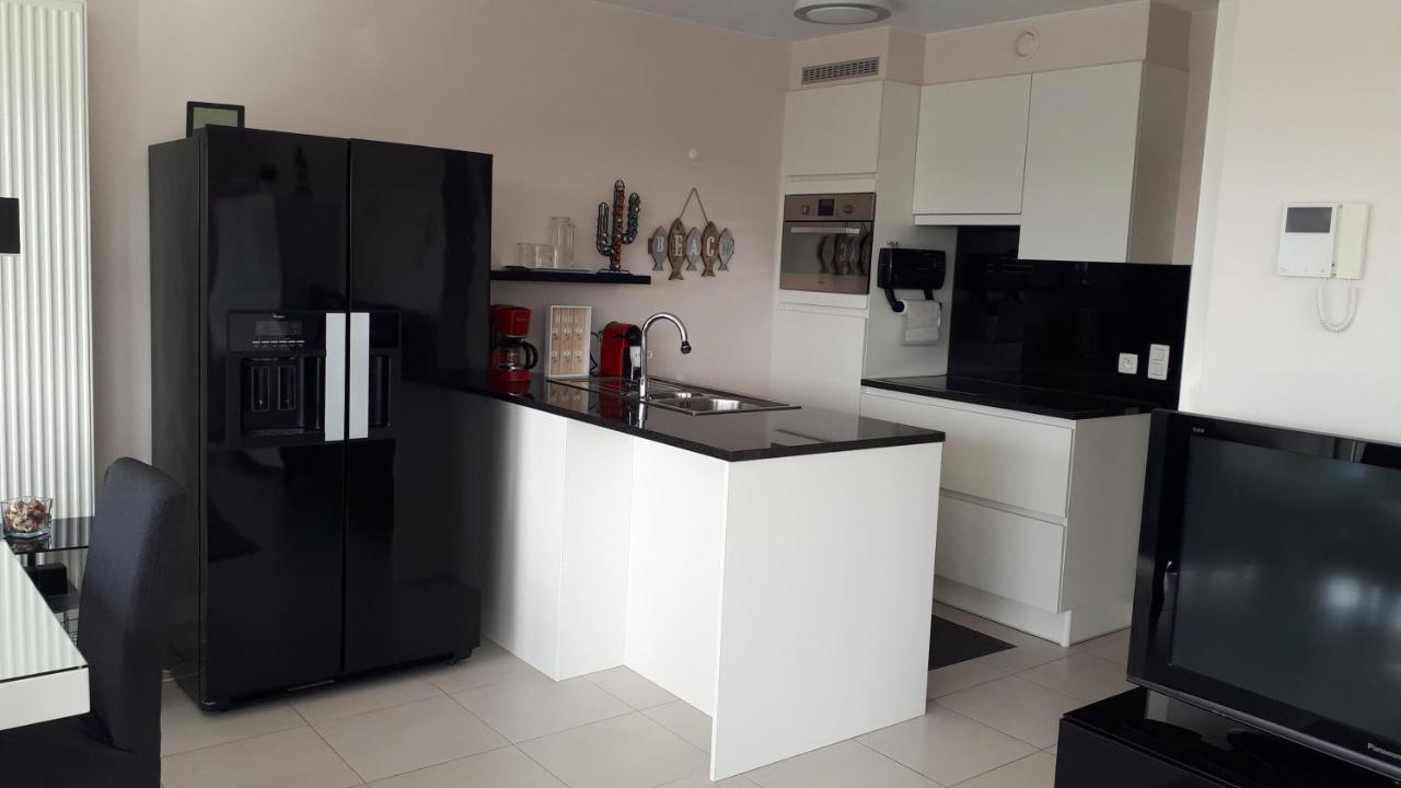 Sailors Beach VI Villa Jalina Verwarmd Zwembad In Het Hoogseizoen Nieuwpoort Eksteriør bilde