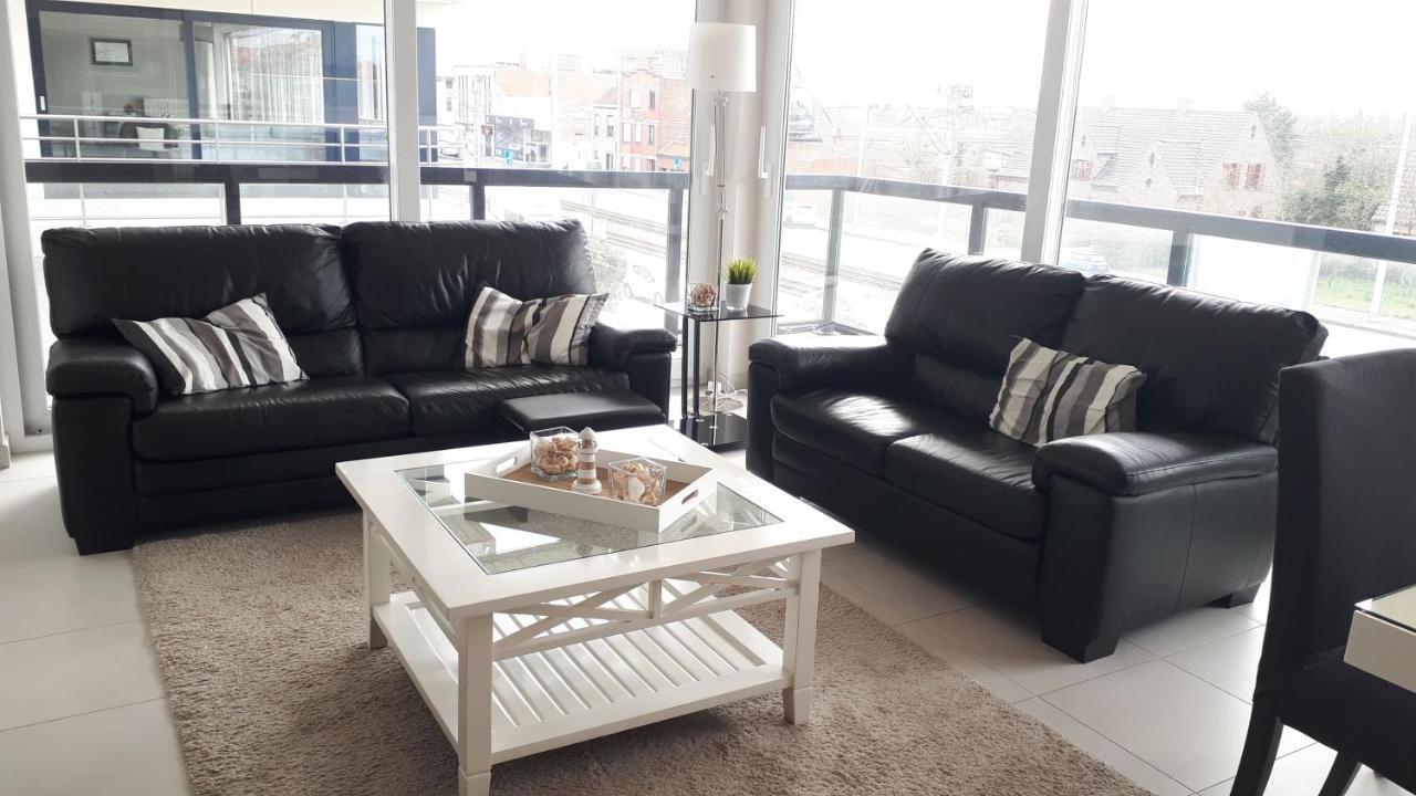 Sailors Beach VI Villa Jalina Verwarmd Zwembad In Het Hoogseizoen Nieuwpoort Eksteriør bilde